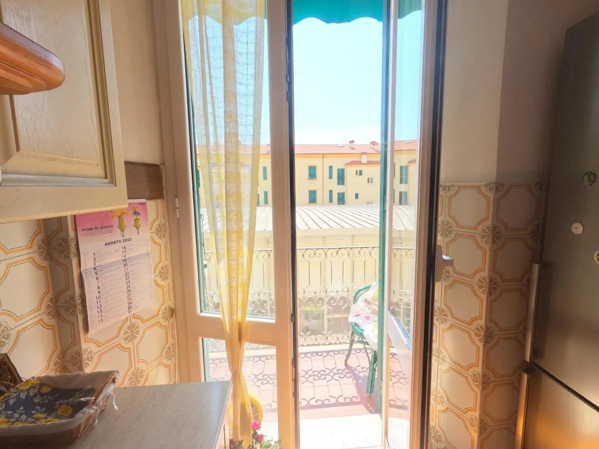Apartment 2 June Home La Spezia