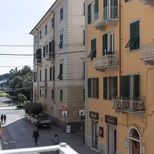 Cavallotti 22 La Spezia