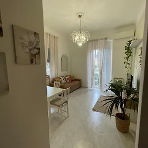La Casa Di Paloma La Spezia